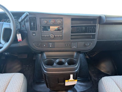 2026 Chevrolet Express Cutaway 3500 1WT