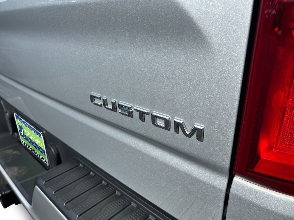 2020 Chevrolet Silverado 1500 Custom