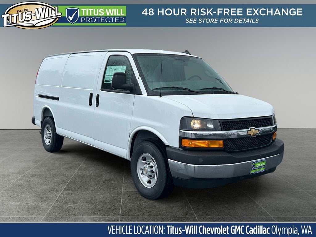 2025 Chevrolet Express Cargo WT