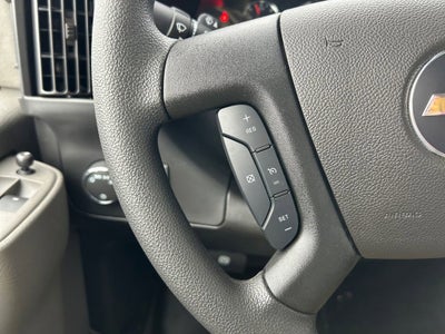 2025 Chevrolet Express Cargo WT