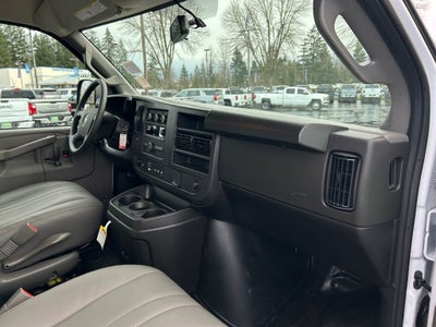 2025 Chevrolet Express Cargo WT