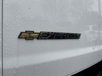 2026 Chevrolet Express Cargo 1WT