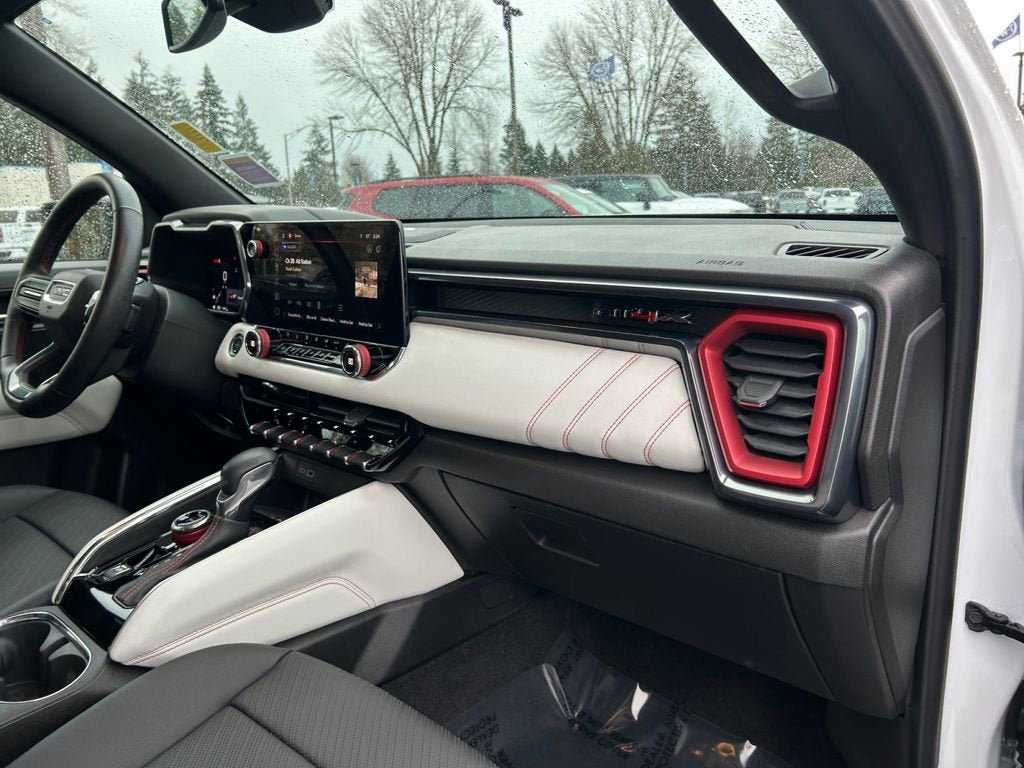 2024 GMC Canyon AT4X