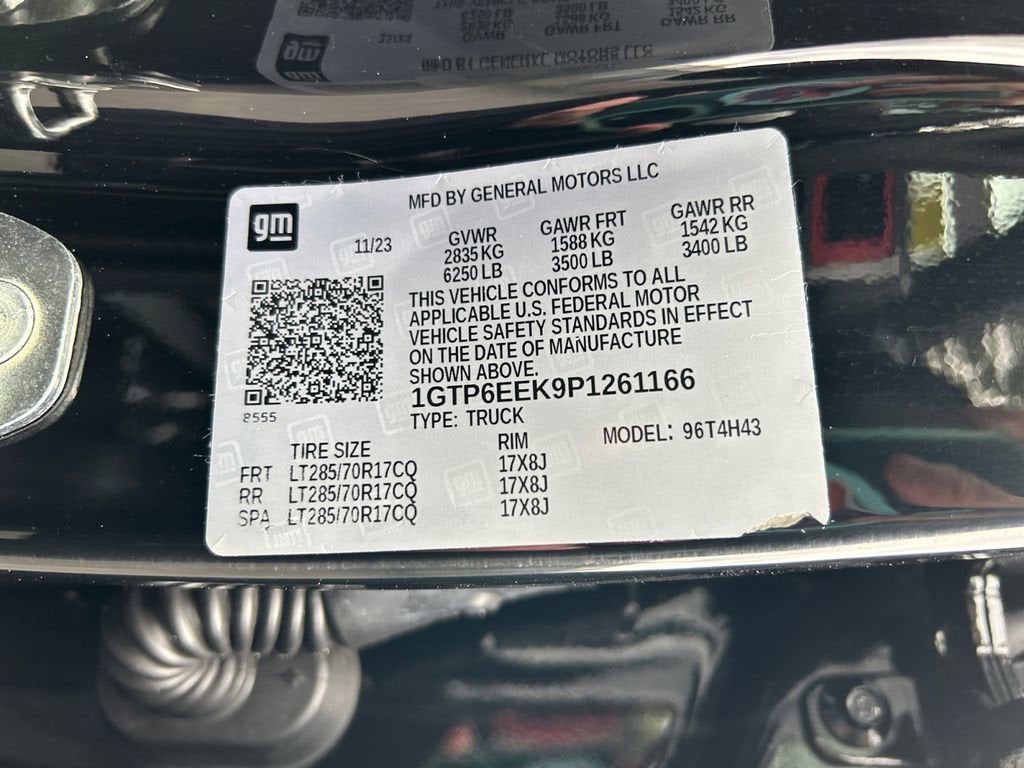 2023 GMC Canyon AT4X