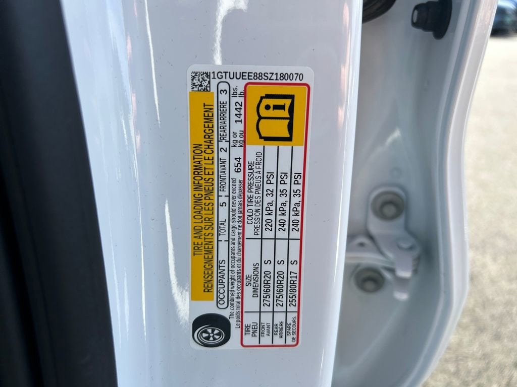 2025 GMC Sierra 1500 AT4