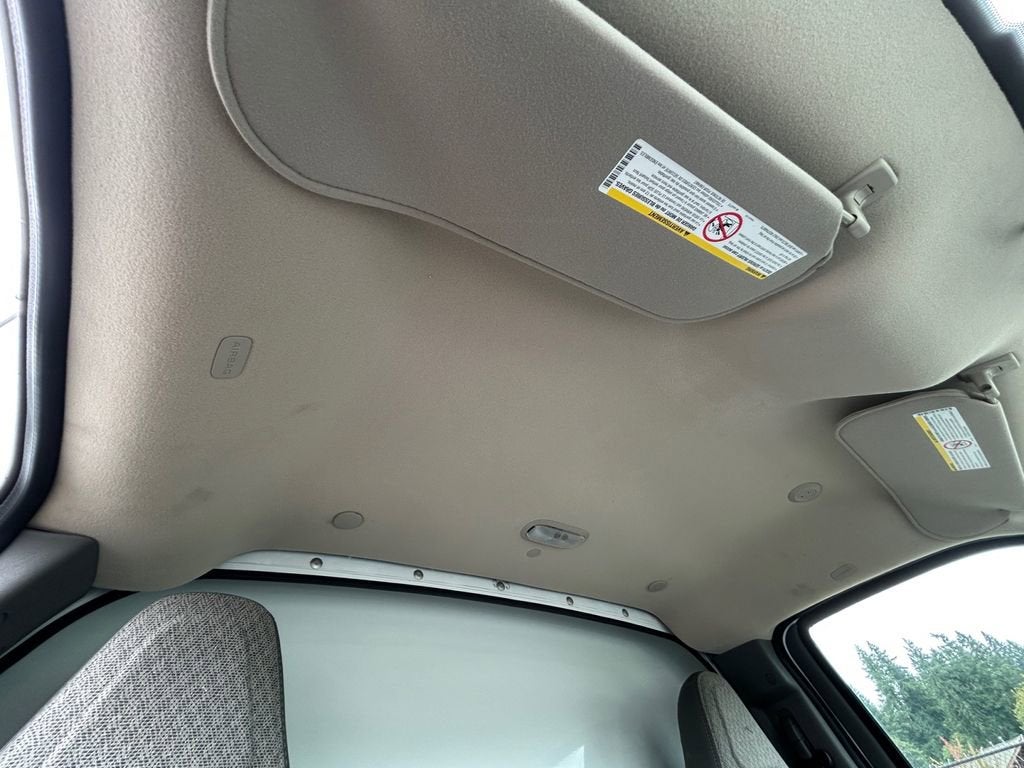 2025 Chevrolet Express Cutaway 3500 1WT