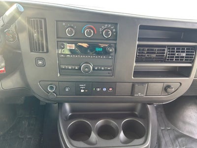 2025 Chevrolet Express Cutaway 3500 1WT