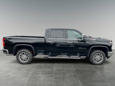 2025 Chevrolet Silverado 3500 HD LTZ