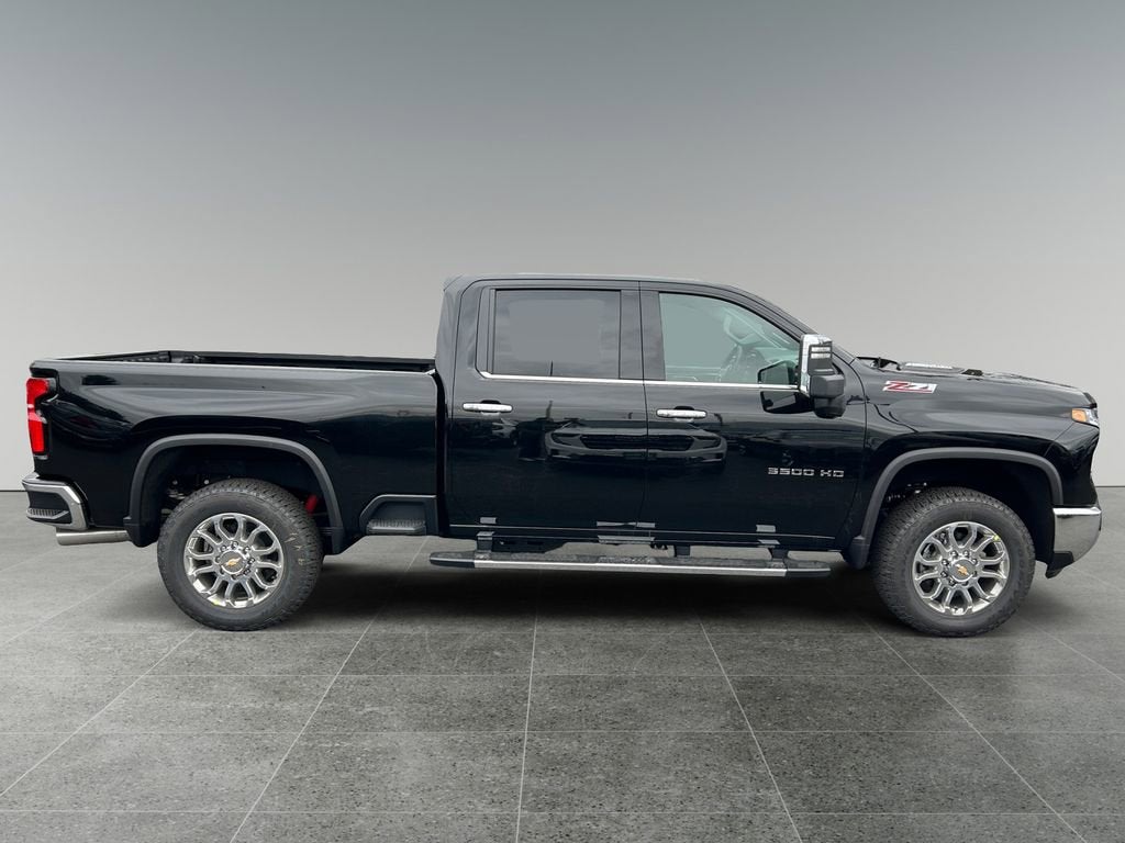 2025 Chevrolet Silverado 3500 HD LTZ