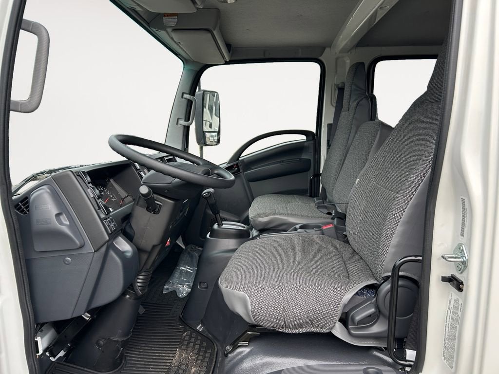 2025 Chevrolet Low Cab Forward 4500 MEDIUM ASH GRAY