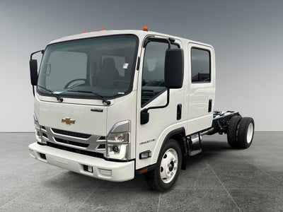 2025 Chevrolet Low Cab Forward 4500 MEDIUM ASH GRAY