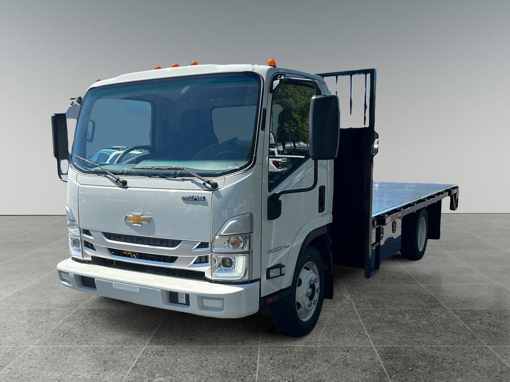 2024 Chevrolet Low Cab Forward 4500 Base