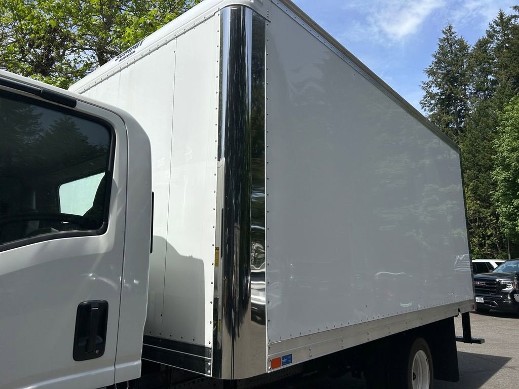 2024 Chevrolet Low Cab Forward 4500 MEDIUM ASH GRAY