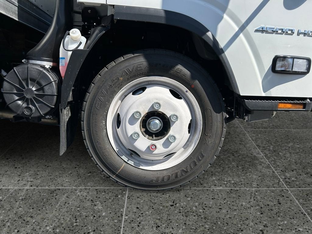 2024 Chevrolet Low Cab Forward 4500 Base