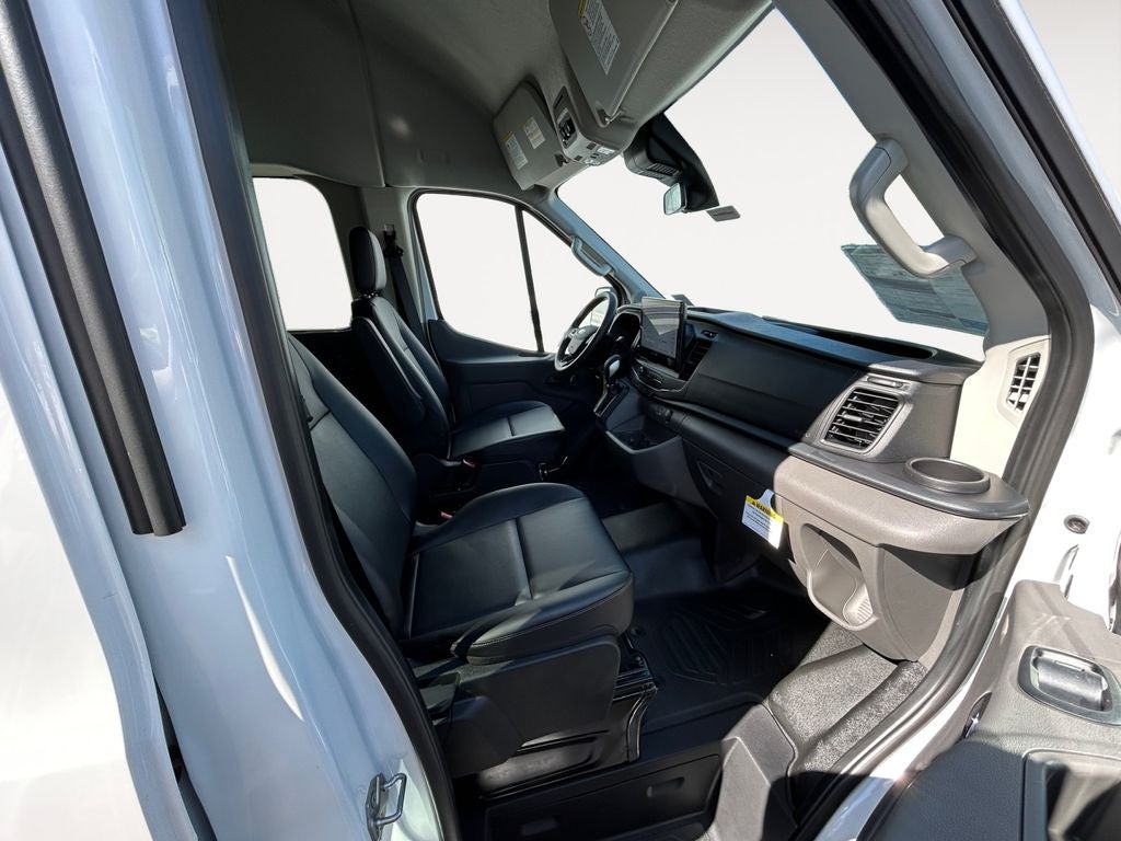 2025 Ford Transit-350 XL