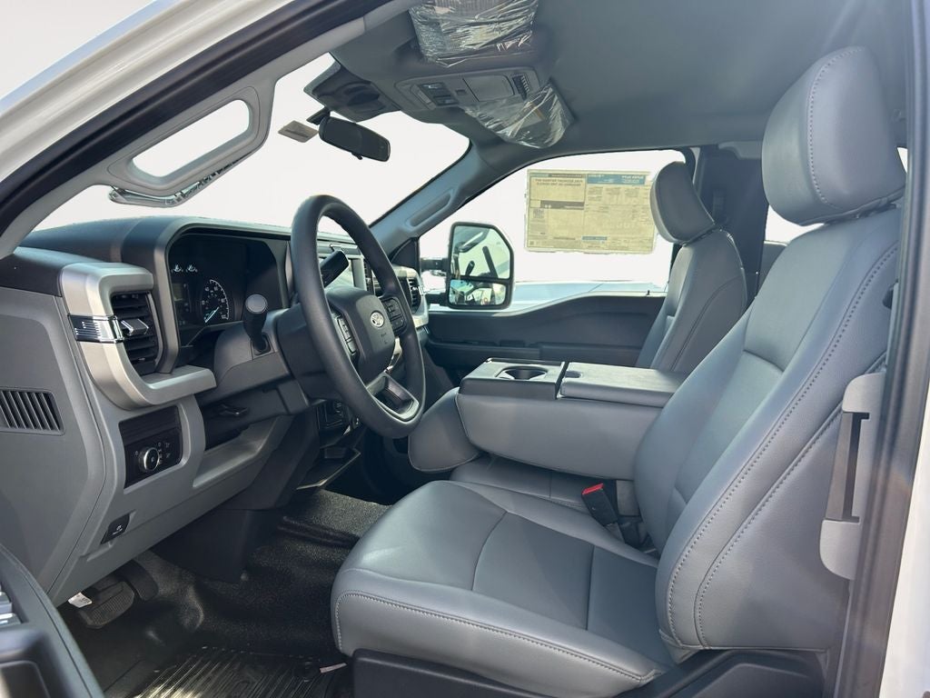 2025 Ford F-550SD XL DRW