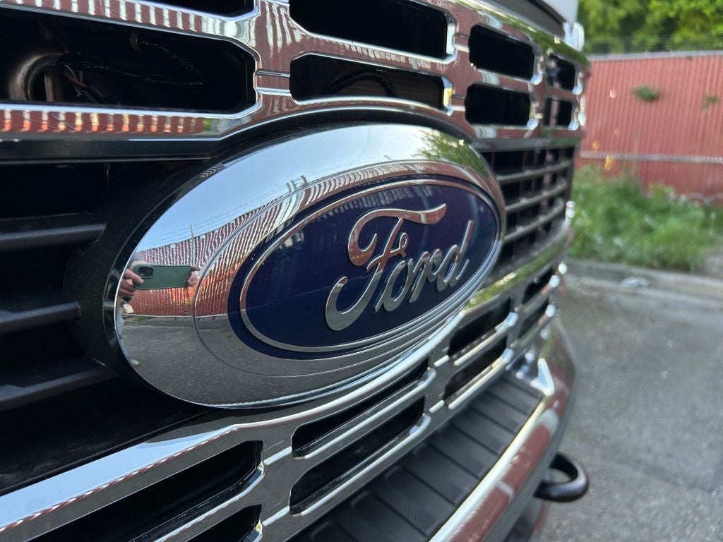 2025 Ford F-350SD Chassis XL