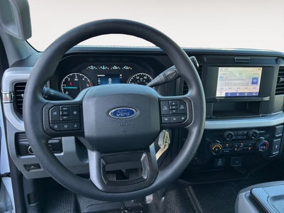 2025 Ford F-350SD Chassis XL