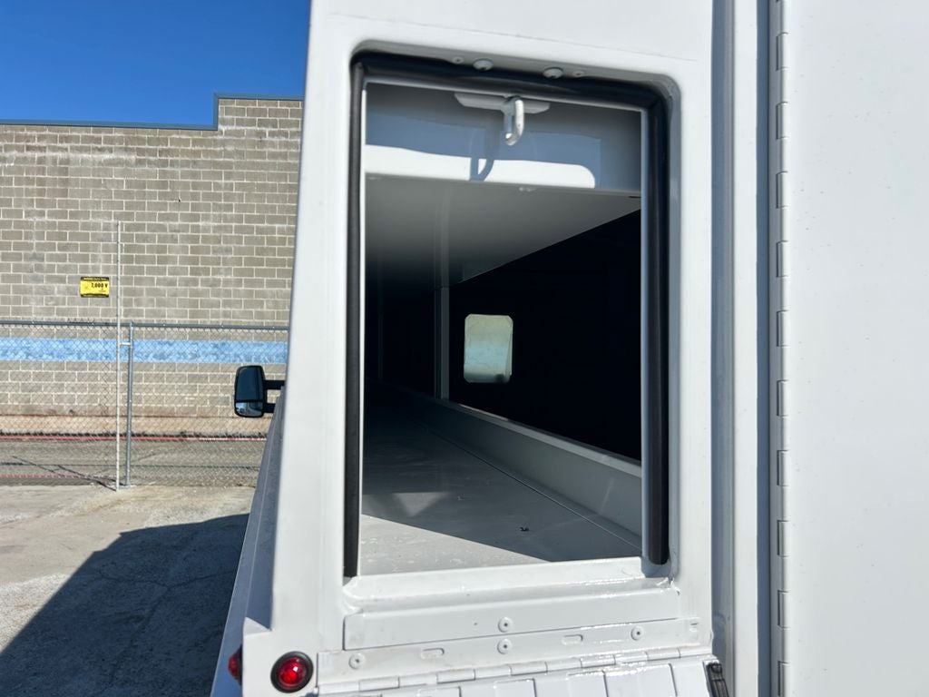 2025 Ford Transit-350 Base