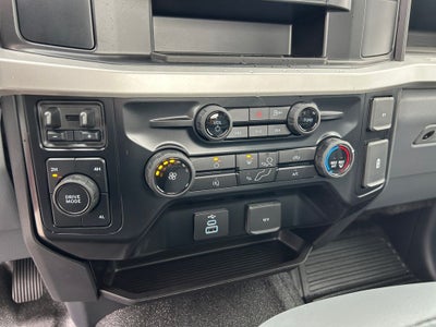 2025 Ford F-350SD Chassis XL DRW