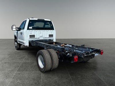 2025 Ford F-350SD Chassis XL DRW