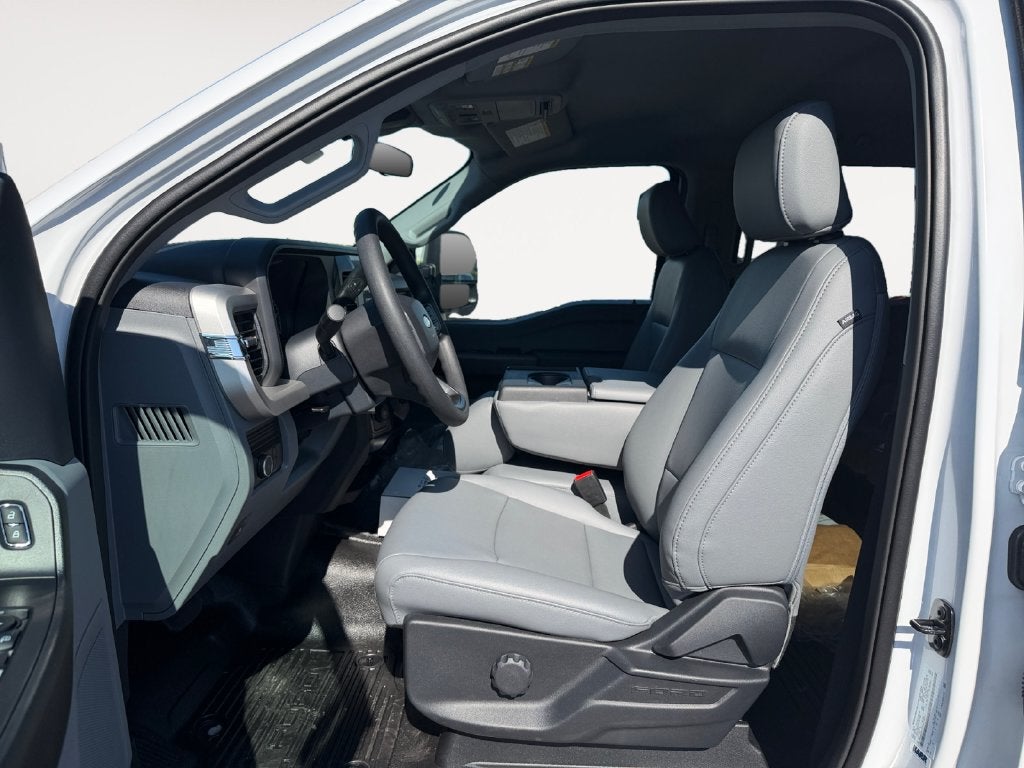 2027 Ford F-550SD XL DRW