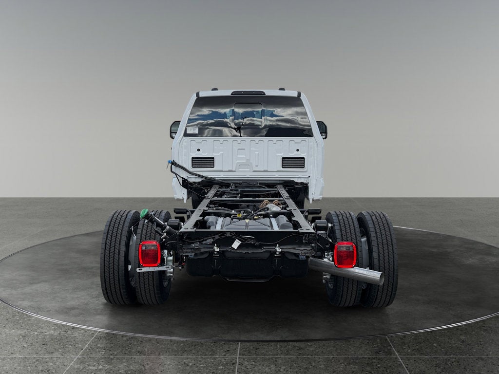 2027 Ford F-550SD XL DRW