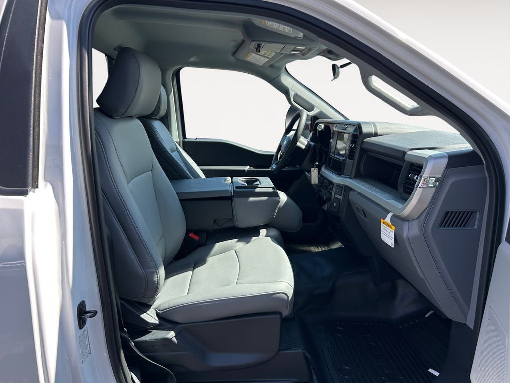 2025 Ford F-550SD XL DRW