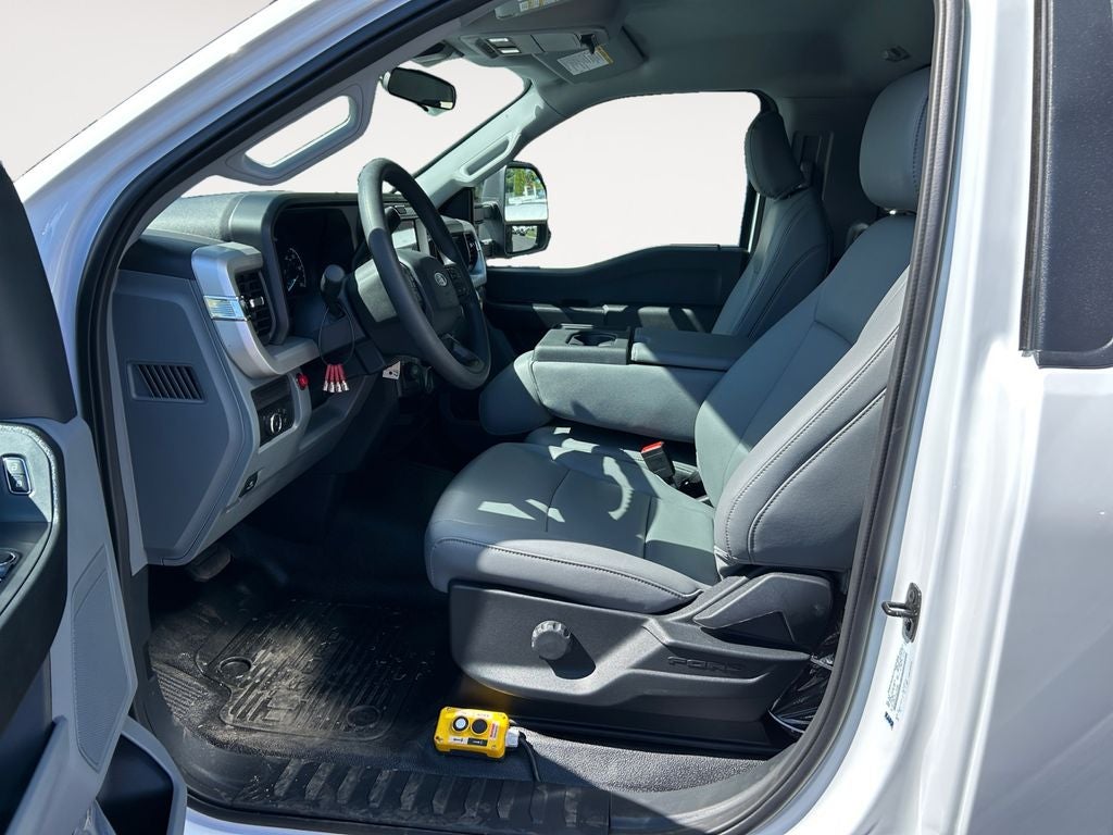 2025 Ford F-550SD XL DRW