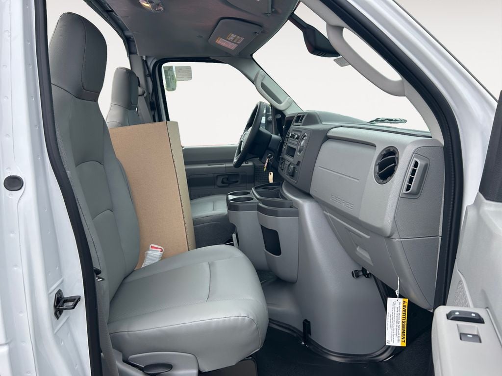 2027 Ford E-450SD Base