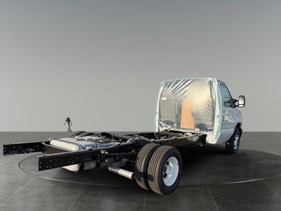 2027 Ford E-450SD Base