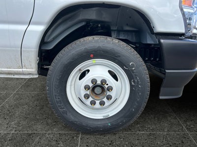 2027 Ford E-450SD Base