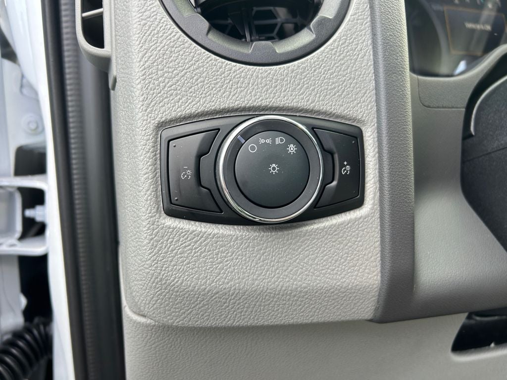 2027 Ford E-450SD Base