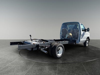 2027 Ford E-450SD Base