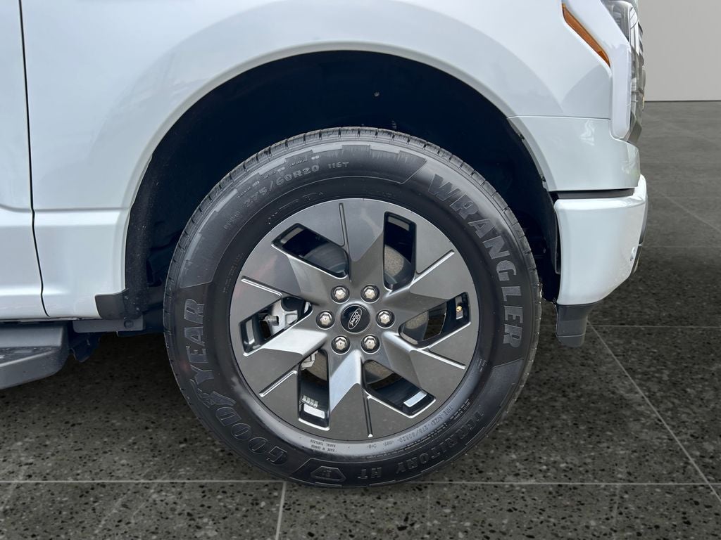 2025 Ford F-150 Lightning Lariat