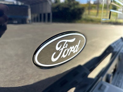 2025 Ford F-150 Lightning Platinum