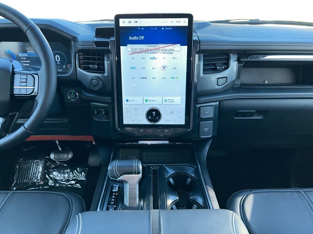 2025 Ford F-150 Lightning Platinum