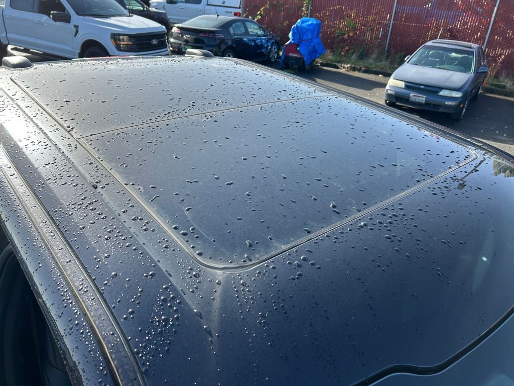 2025 Ford F-150 Lightning Platinum