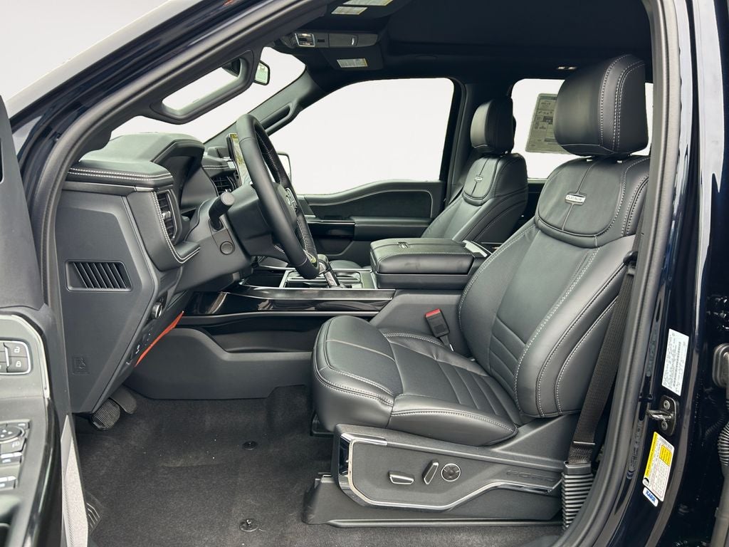 2025 Ford F-150 Lightning Platinum