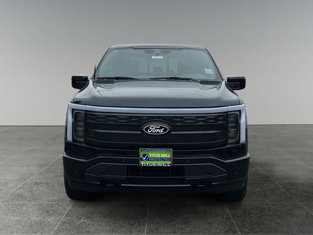 2025 Ford F-150 Lightning Platinum