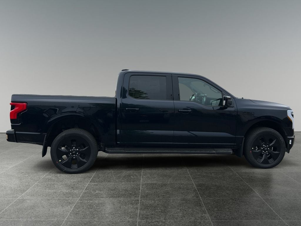 2025 Ford F-150 Lightning Platinum