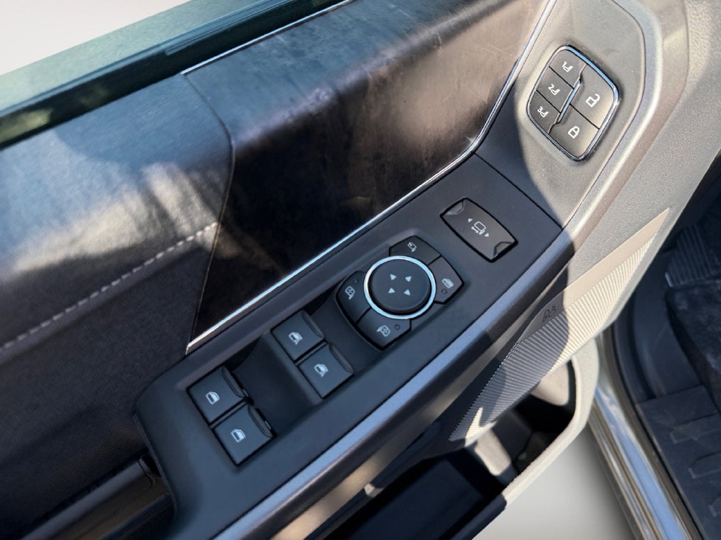 2027 Ford F-250SD Lariat