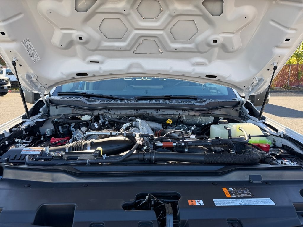 2027 Ford F-250SD XLT