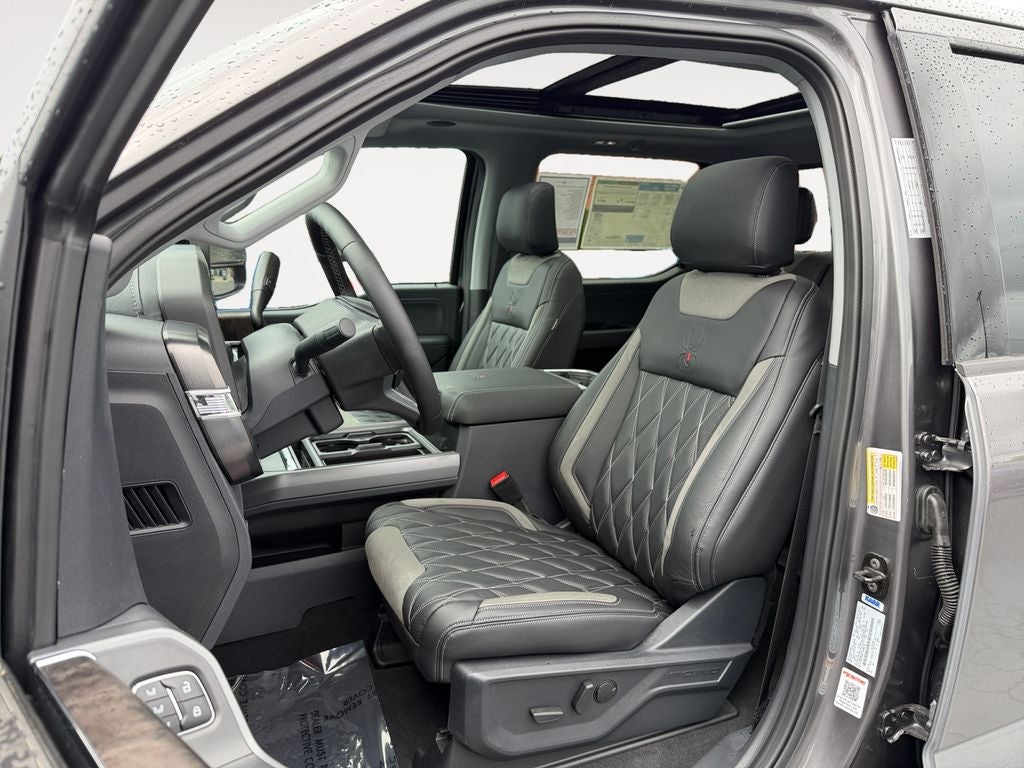 2026 Ford F-250SD Lariat BLACK WIDOW