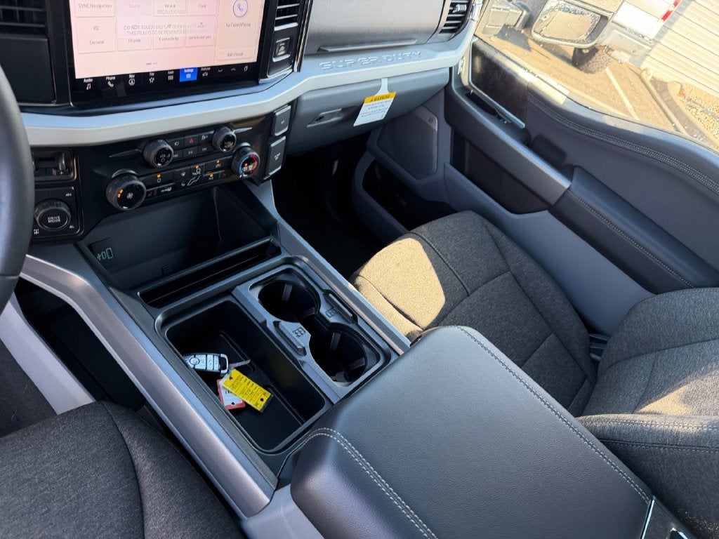 2027 Ford F-250SD XLT