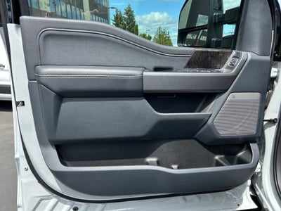 2025 Ford F-250 Black Widow Lariat