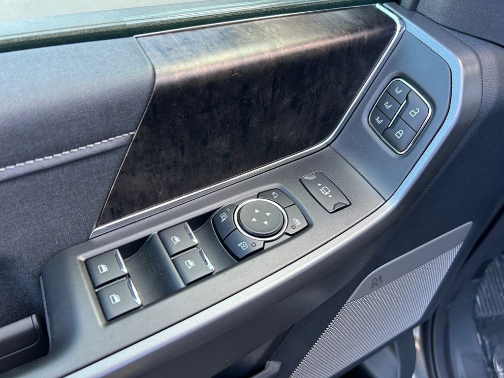 2025 Ford F-250SD Lariat