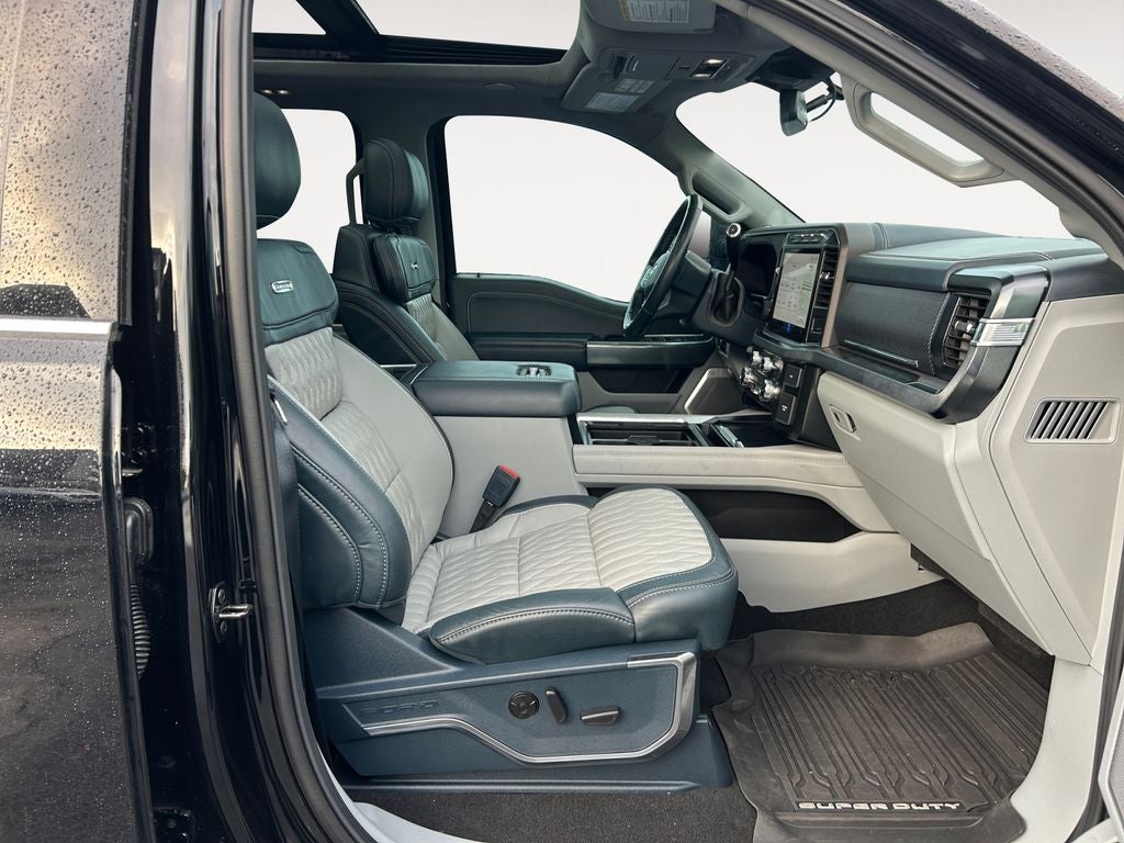 2023 Ford F-350SD Limited