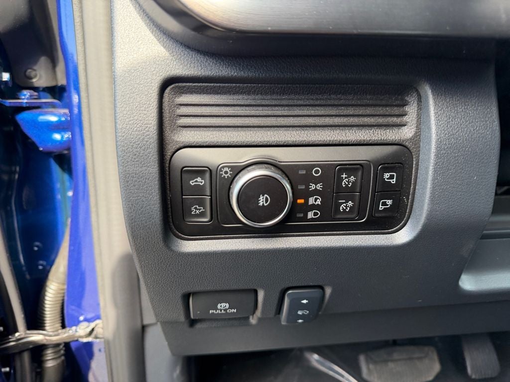 2026 Ford F-350SD Lariat Roush