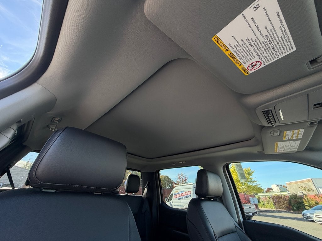 2027 Ford F-350SD Lariat